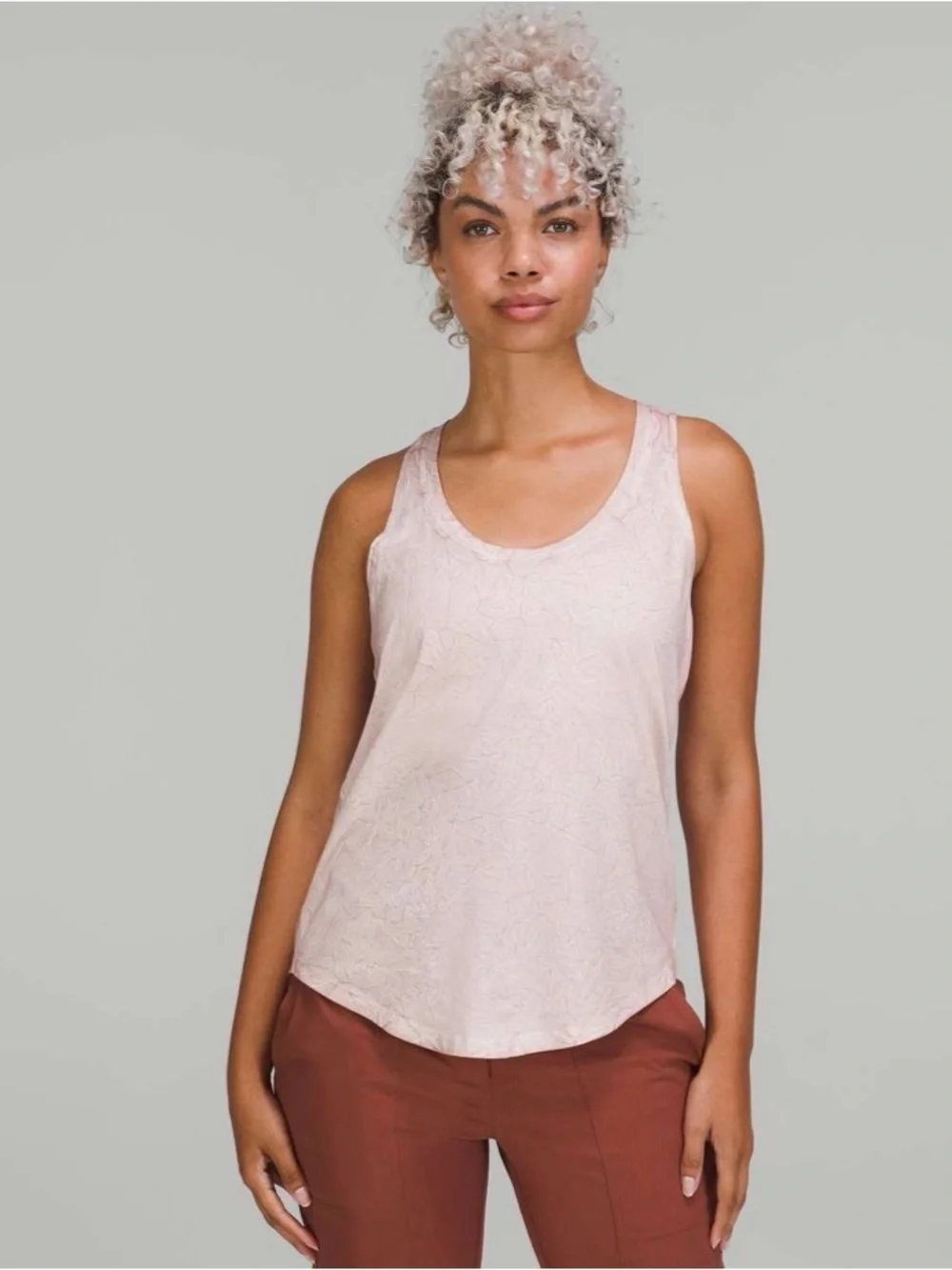 Like new lululemon love tank